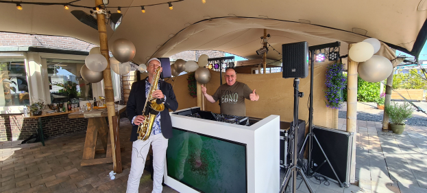 Barbecue en Tuinfeest DJ