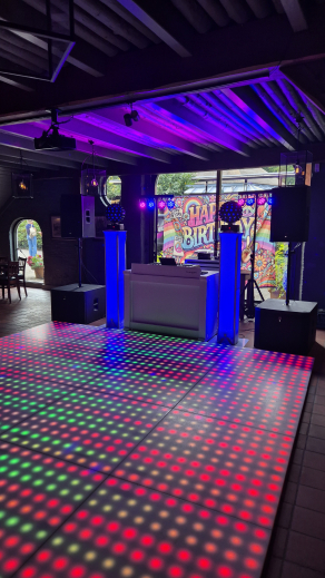 DJ John Valk Led vloer saturdaynight fever